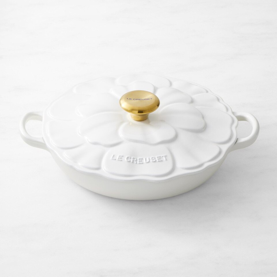 Casserole Le Creuset Fonte 2,25 Qt - Bouton Doré Flocons De Neige, 26 Cm, Blanc